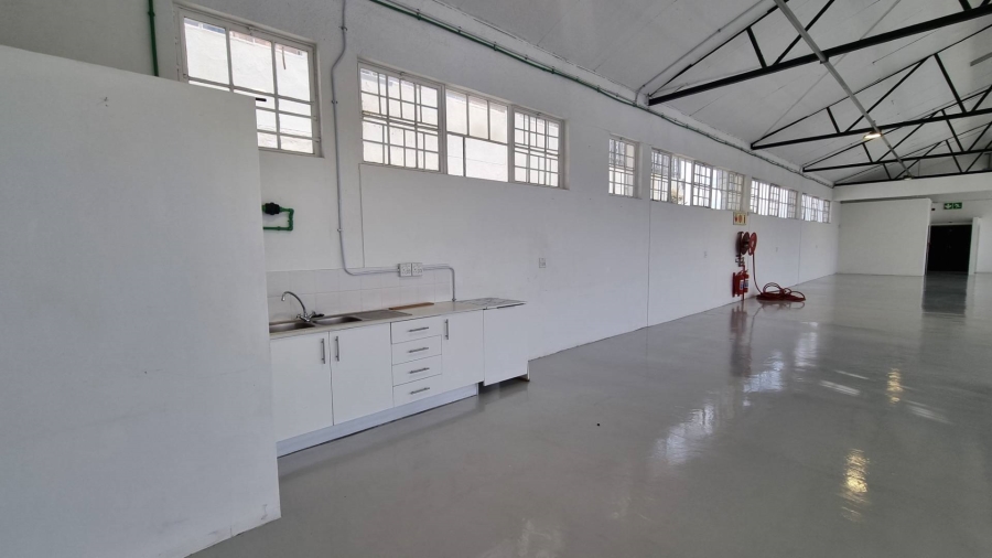 To Let commercial Property for Rent in Woodstock Western Cape